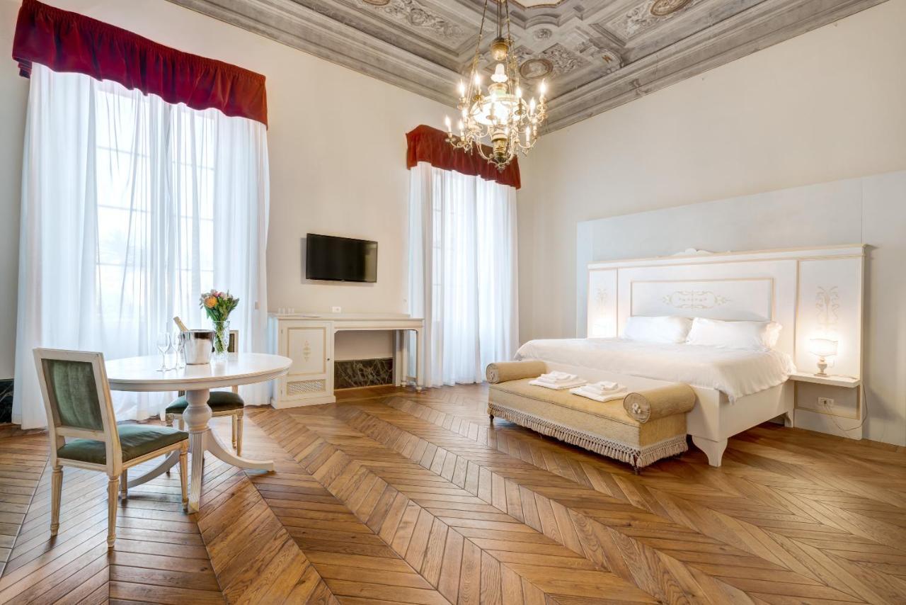 Bed and Breakfast Palazzo D'Oltrarno - Residenza D'Epoca Флоренция Экстерьер фото